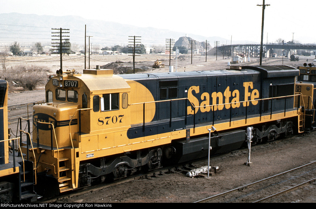 ATSF 8707